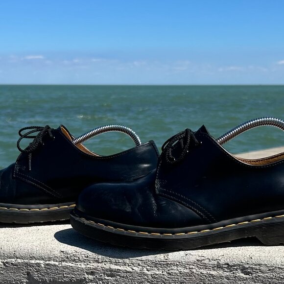 Dr. Martens Docs 1461 Three Hole Shoes EU 41 Men 8 Lady 9 - Picture 3 of 10